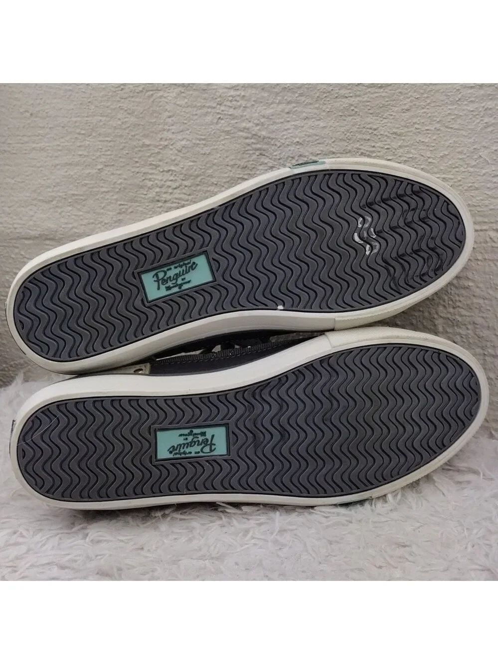 Original Penguin Mission Gray Fabric Leather Round Toe Lace Up Low Top Sneaker